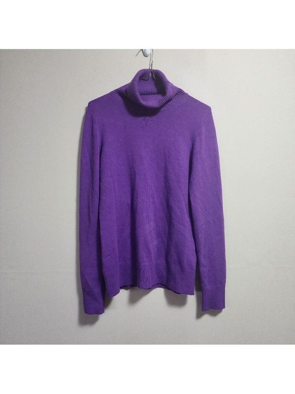 French connection turtleneck pulloeverr long sleeves sweater size large-medium